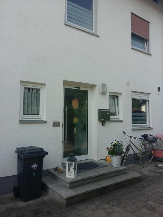 Modernes Apartment Zum Wohlfuehlen Kolbermoor Exterior foto